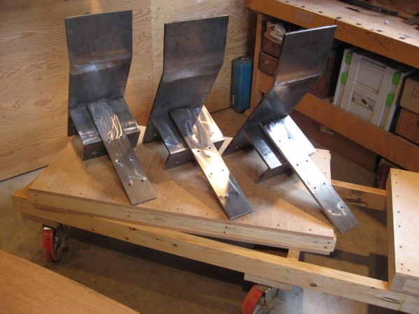 RANCH BENCHES - STEEL BRACKETS